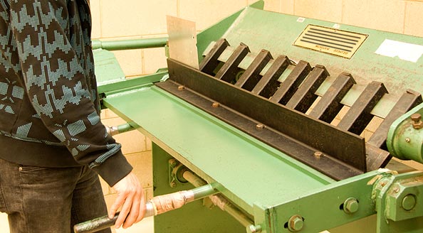 Image showing the bending machine in use